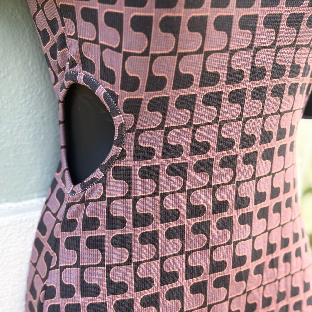 NWT Volcom Geometric Cut Out Midi Disco Rodeo Dress Purple and Black Size S - Picture 6 of 7